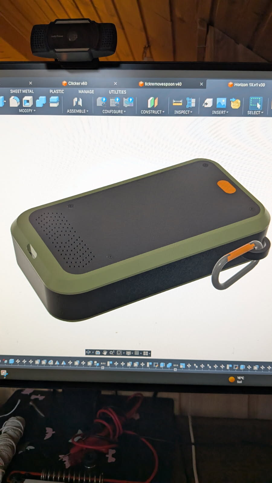 Fusion 360 CAD screenshot showing the device design in progress, file titled Horizon 1X.v1 v30